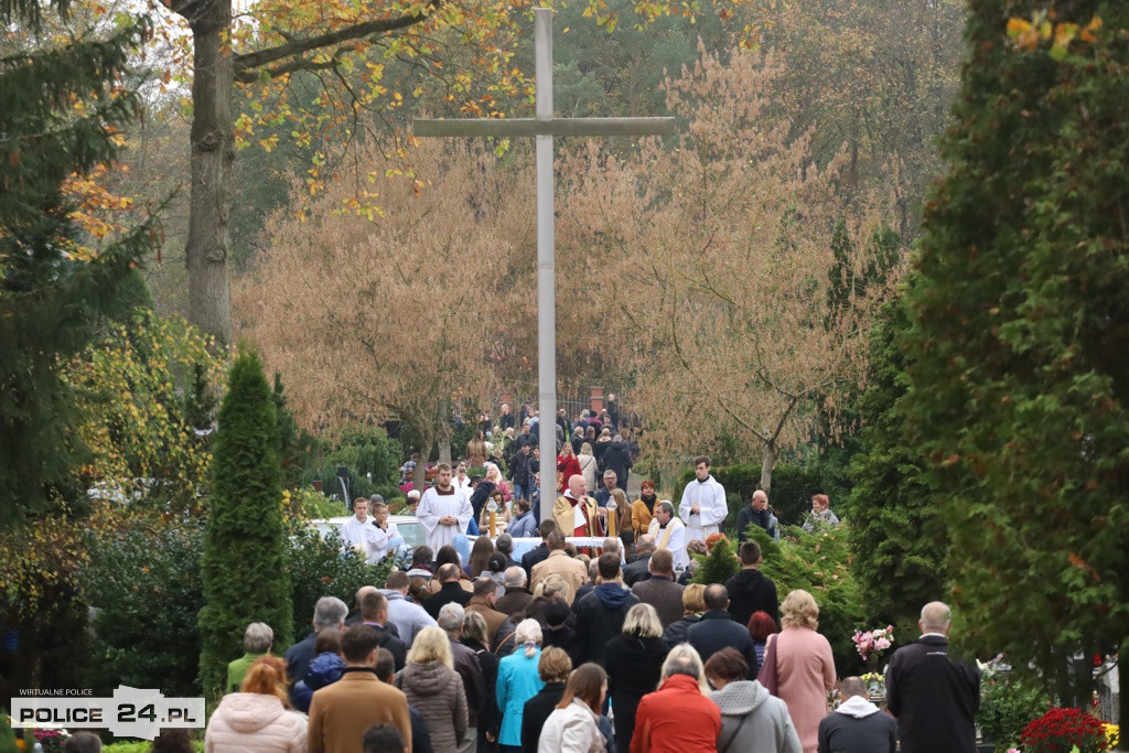 Wszystkich Świętych na polickim cmentarzu [foto]