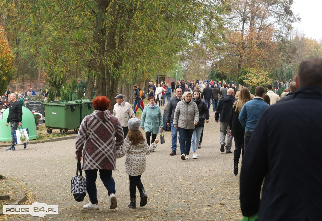 Wszystkich Świętych na polickim cmentarzu [foto]