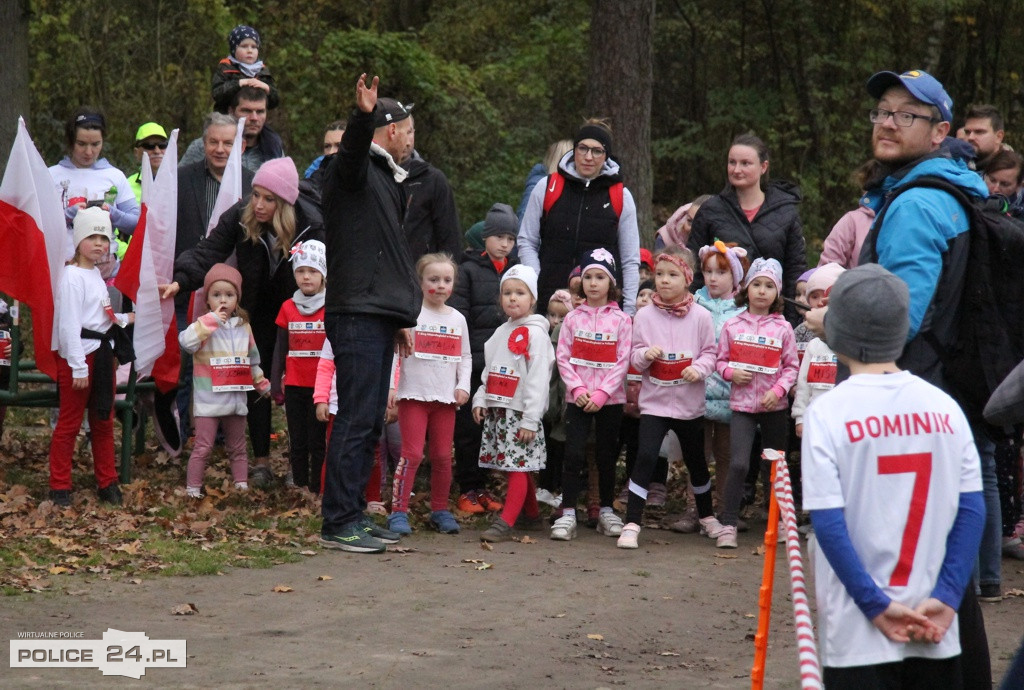 Bieg Niepodległości w Policach. Pobiegli też najmłodsi