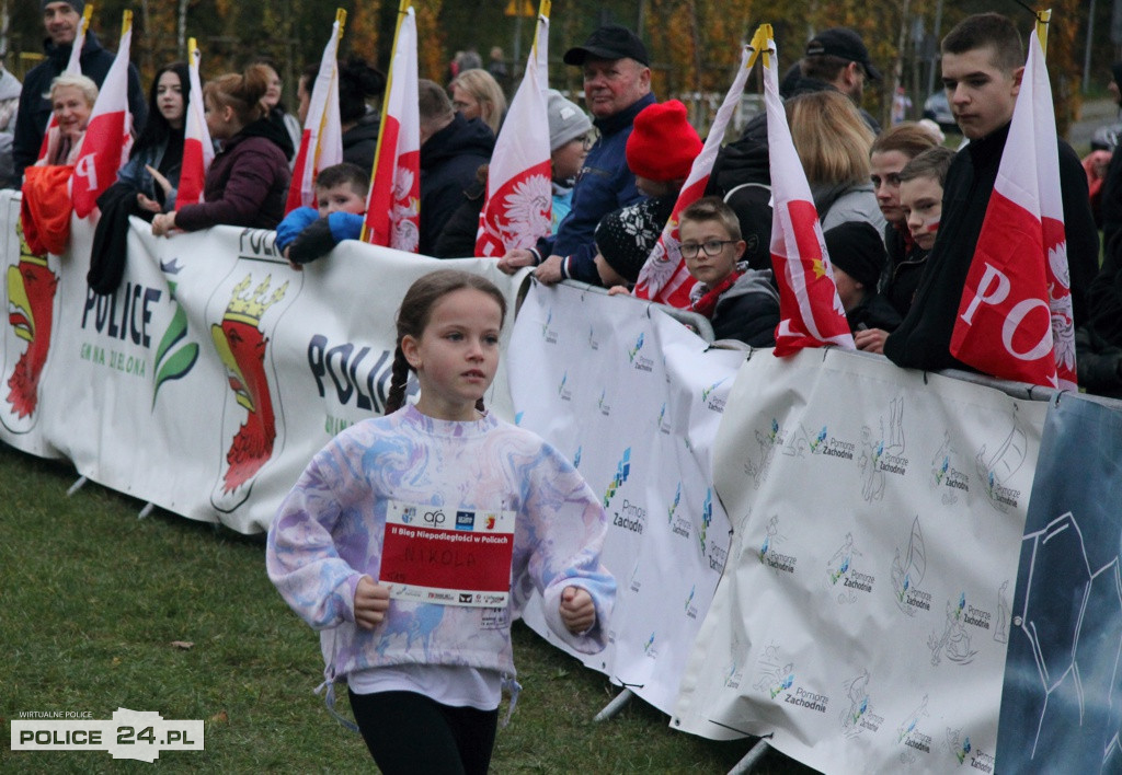 Bieg Niepodległości w Policach. Pobiegli też najmłodsi