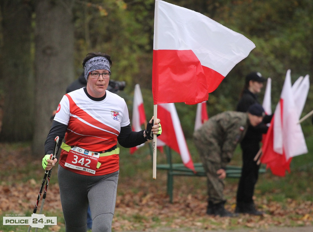 Bieg Niepodległości w Policach. Maszerowali po Puszczy Wkrzańskiej