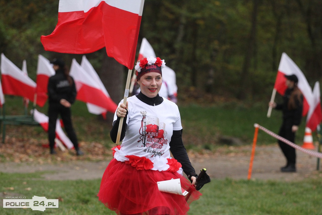 Bieg Niepodległości w Policach. Maszerowali po Puszczy Wkrzańskiej
