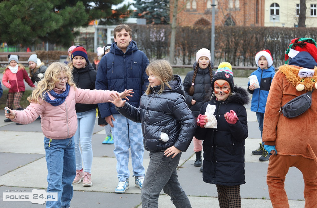 Zabawa mikołajkowa na Starych Policach