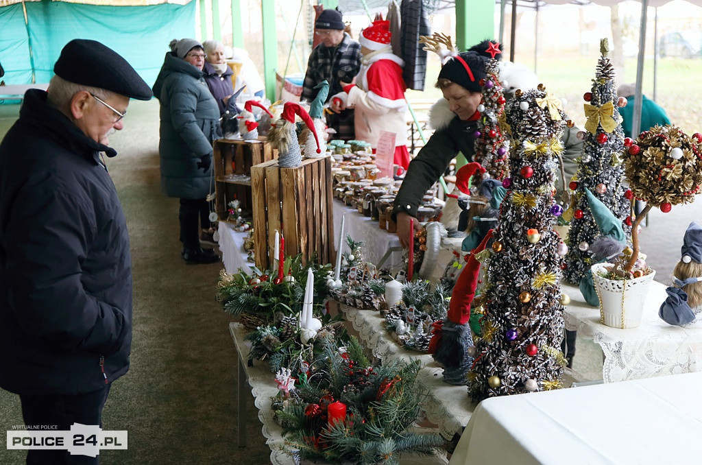 V Międzypokoleniowy Jarmark Bożonarodzeniowy w Nowym Warpnie