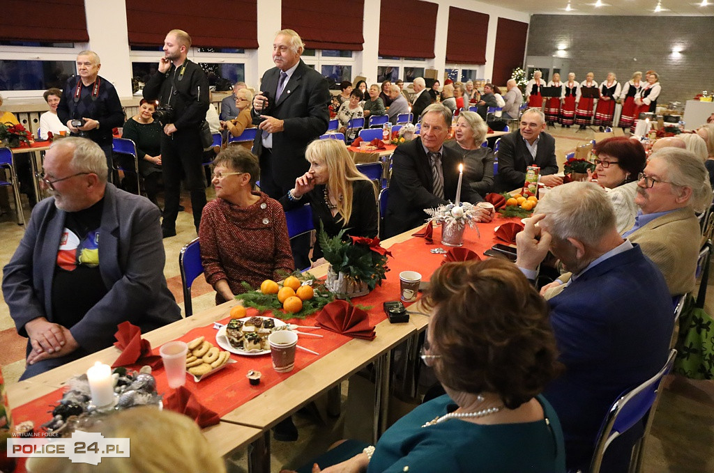Spotkanie przedświąteczne emerytów i rencistów