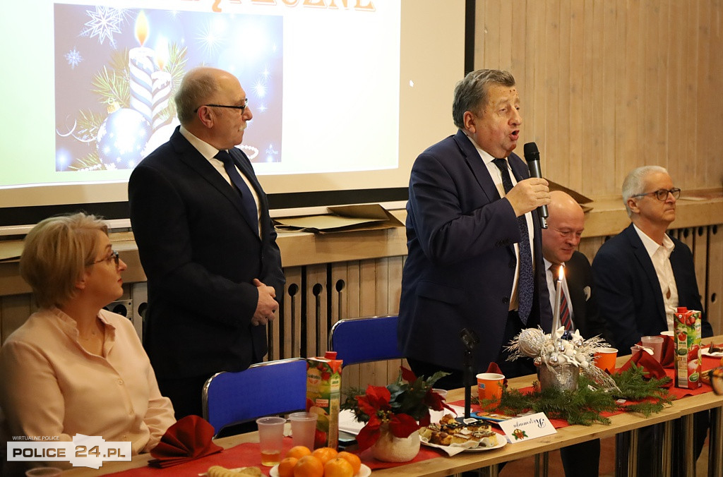 Spotkanie przedświąteczne emerytów i rencistów