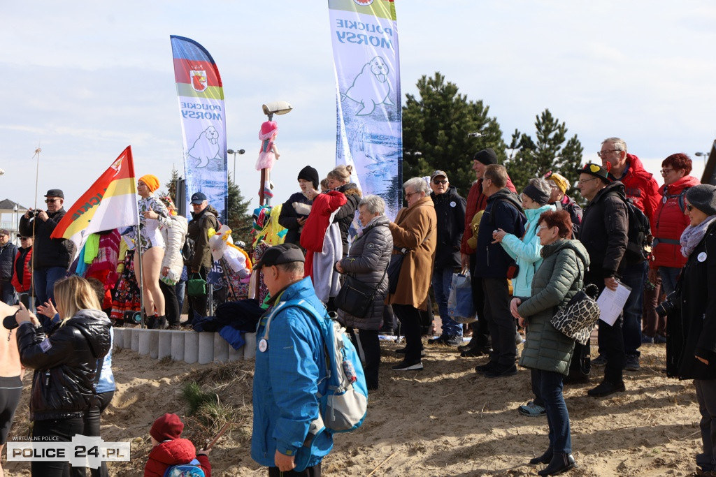 Powitanie wiosny i morsowanie w Trzebieży