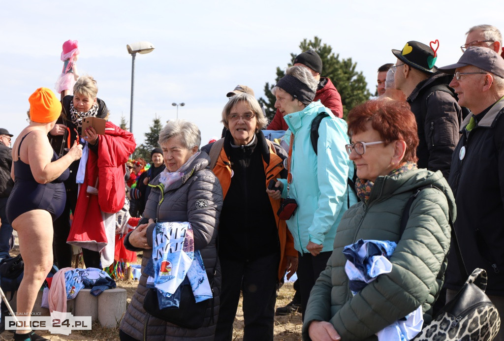 Powitanie wiosny i morsowanie w Trzebieży