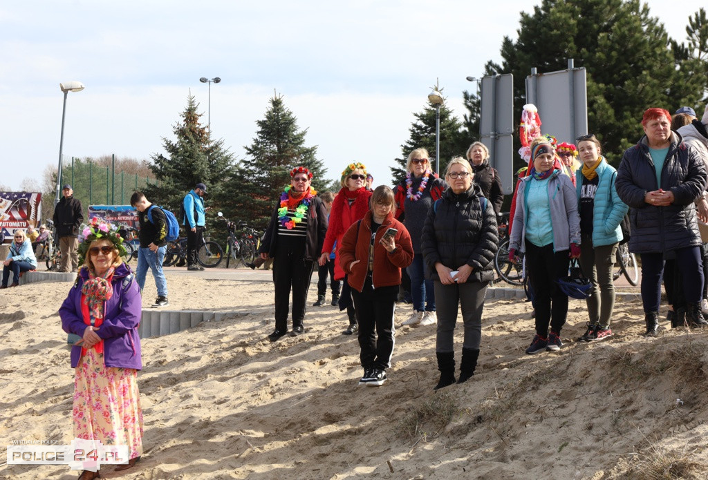 Powitanie wiosny i morsowanie w Trzebieży