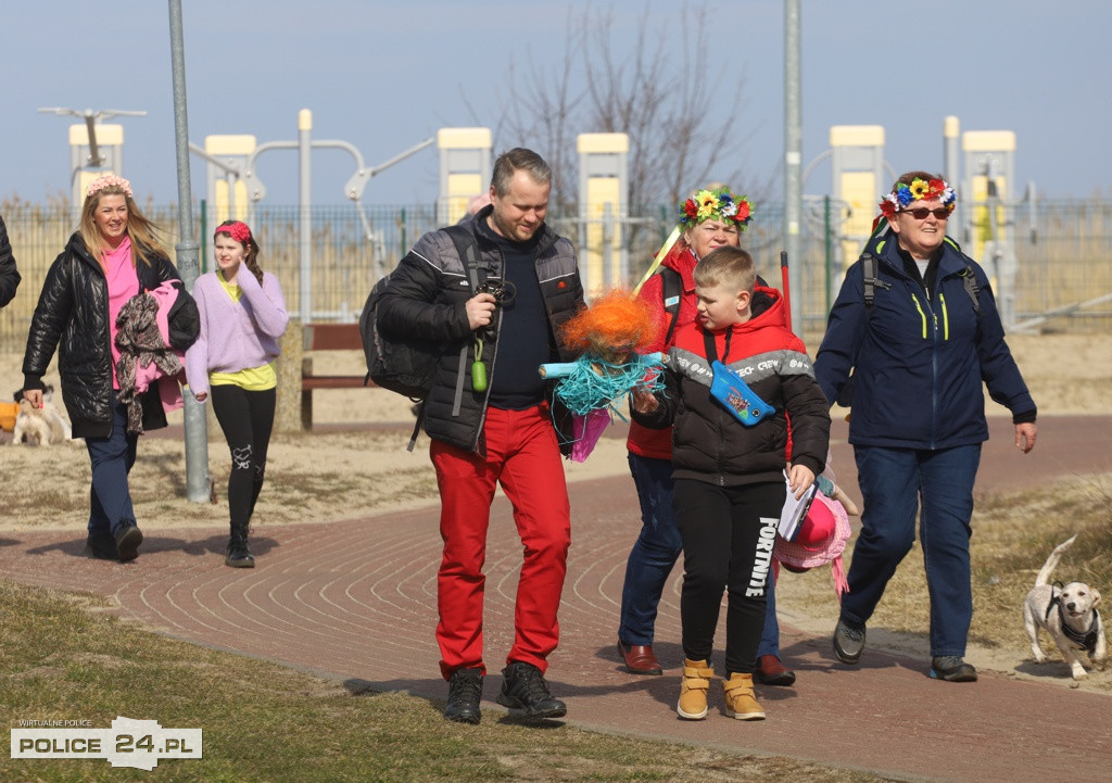 Powitanie wiosny i morsowanie w Trzebieży