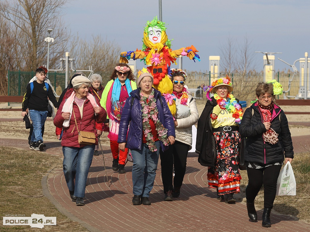 Powitanie wiosny i morsowanie w Trzebieży