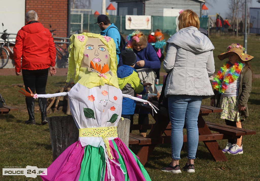 Powitanie wiosny i morsowanie w Trzebieży