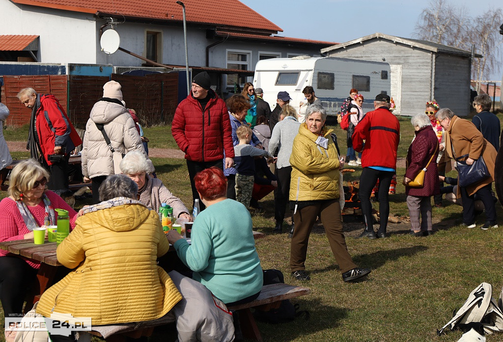 Powitanie wiosny i morsowanie w Trzebieży