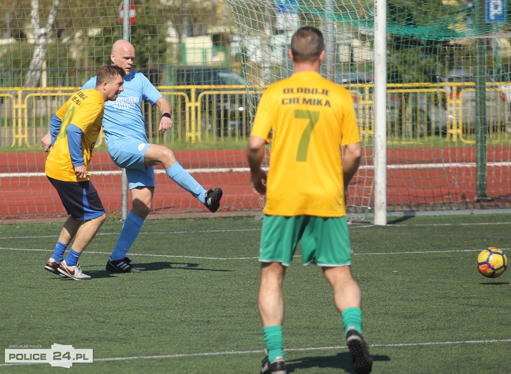 Zebrano ponad 47 tys. na leczenie i rehabilitację Julii i Bartka