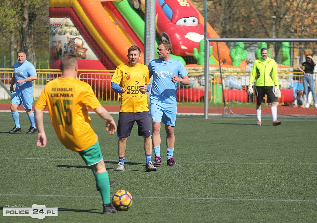 Zebrano ponad 47 tys. na leczenie i rehabilitację Julii i Bartka