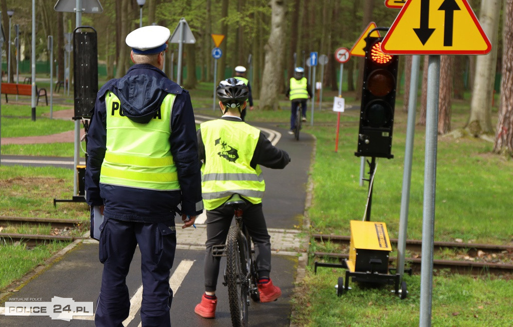 Turniej Wiedzy o Bezpieczeństwie w Ruchu Drogowym w Policach