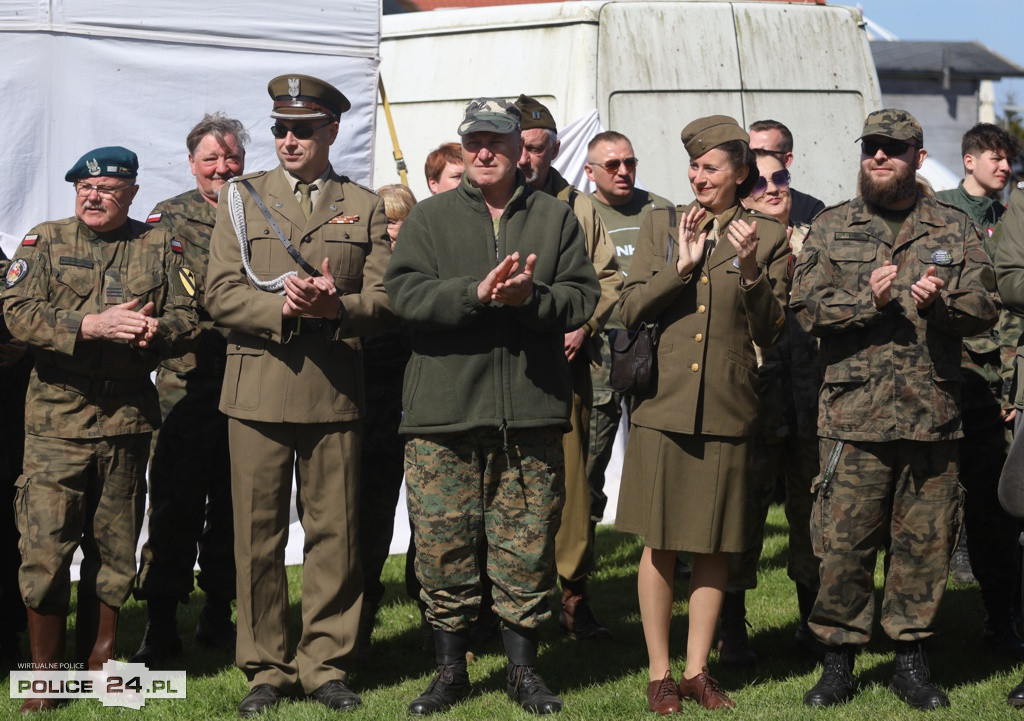 Majówka w Trzebieży. XI Spotkanie Pojazdów Militarnych
