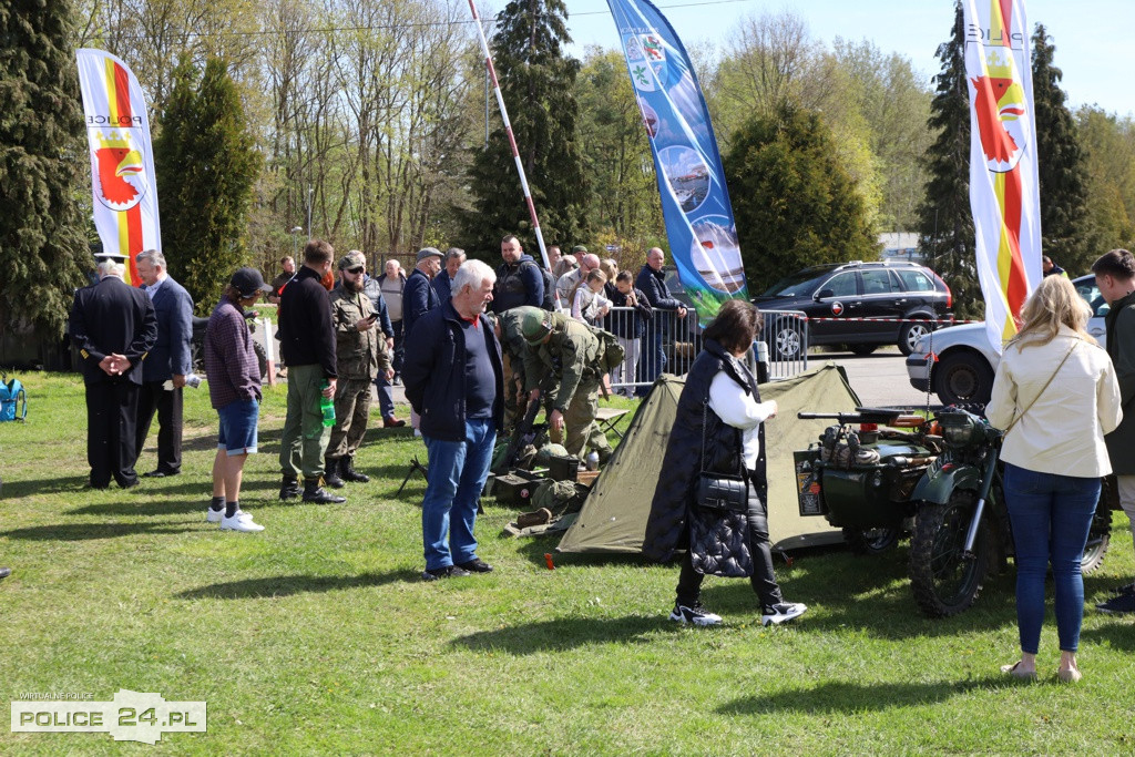 Majówka w Trzebieży. XI Spotkanie Pojazdów Militarnych