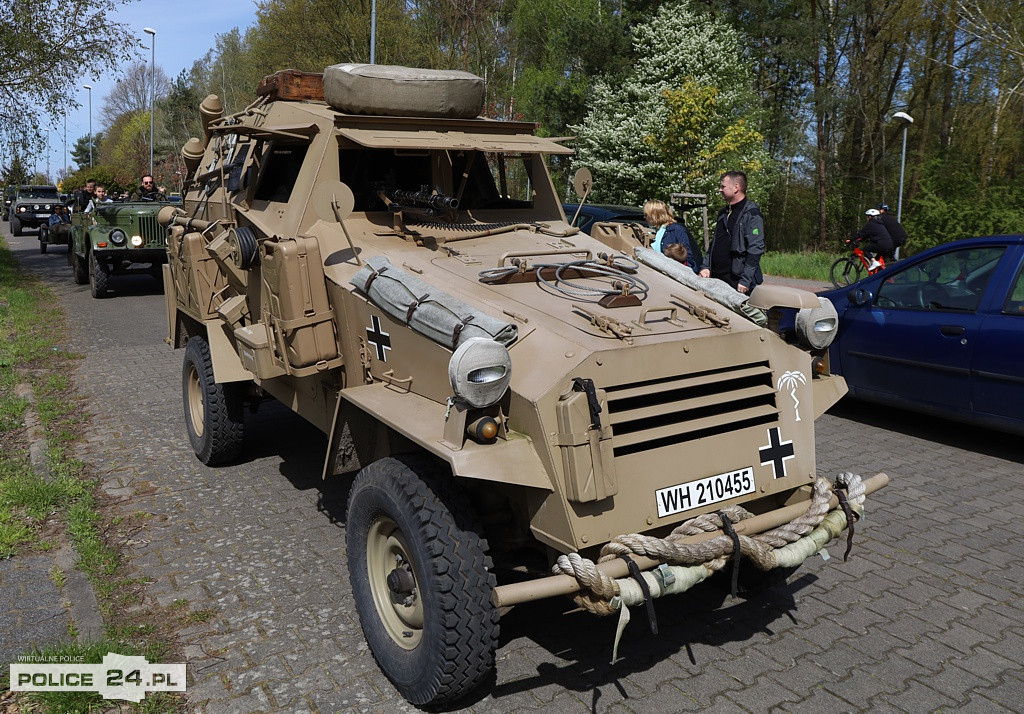 Majówka w Trzebieży. XI Spotkanie Pojazdów Militarnych