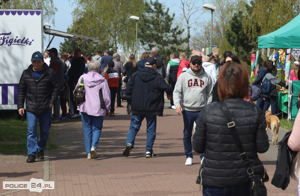 Majówka w Trzebieży. XI Spotkanie Pojazdów Militarnych
