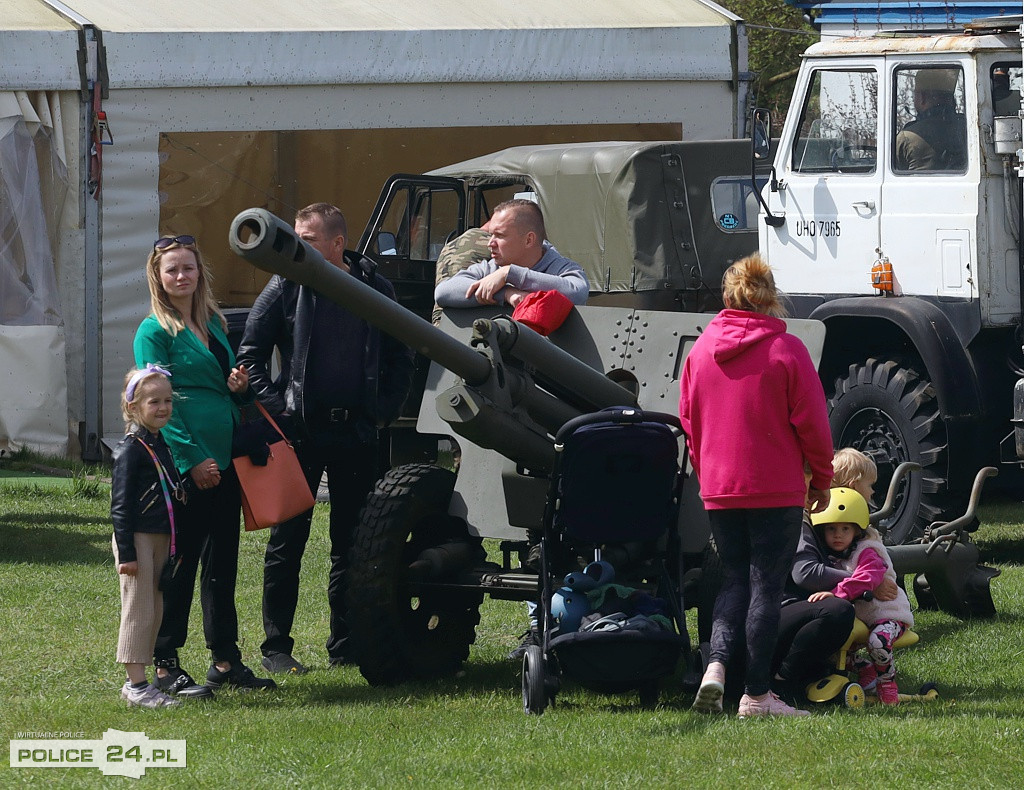 Majówka w Trzebieży. XI Spotkanie Pojazdów Militarnych