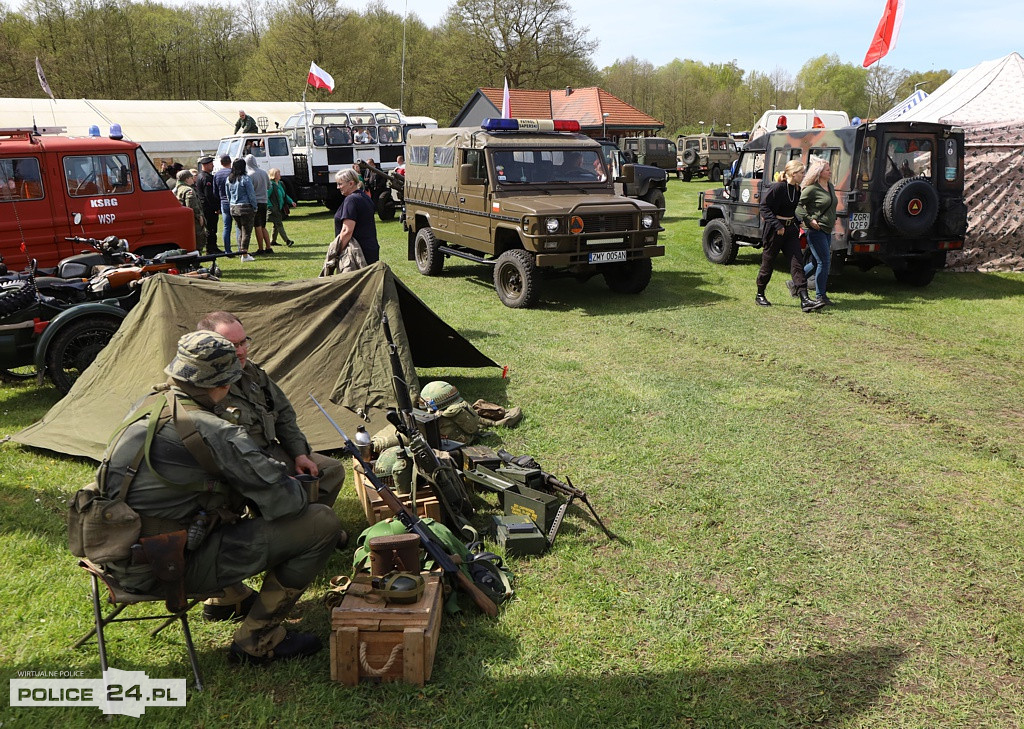Majówka w Trzebieży. XI Spotkanie Pojazdów Militarnych