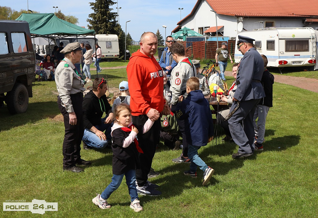 Majówka w Trzebieży. XI Spotkanie Pojazdów Militarnych