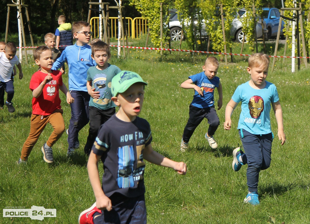 Police. Ostatnia edycja Szkolnej Ligi Biegów Przełajowych 2022/2023