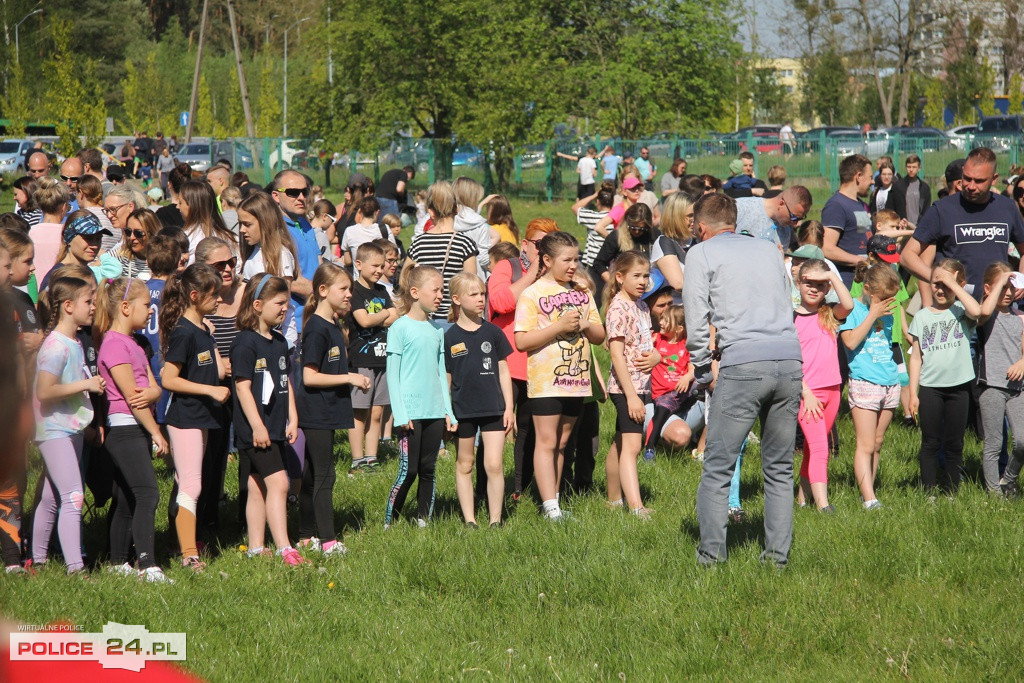 Police. Ostatnia edycja Szkolnej Ligi Biegów Przełajowych 2022/2023