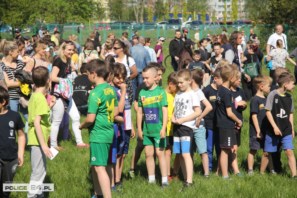 Police. Ostatnia edycja Szkolnej Ligi Biegów Przełajowych 2022/2023