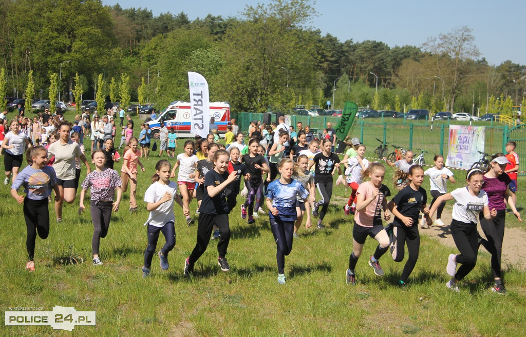 Police. Ostatnia edycja Szkolnej Ligi Biegów Przełajowych 2022/2023