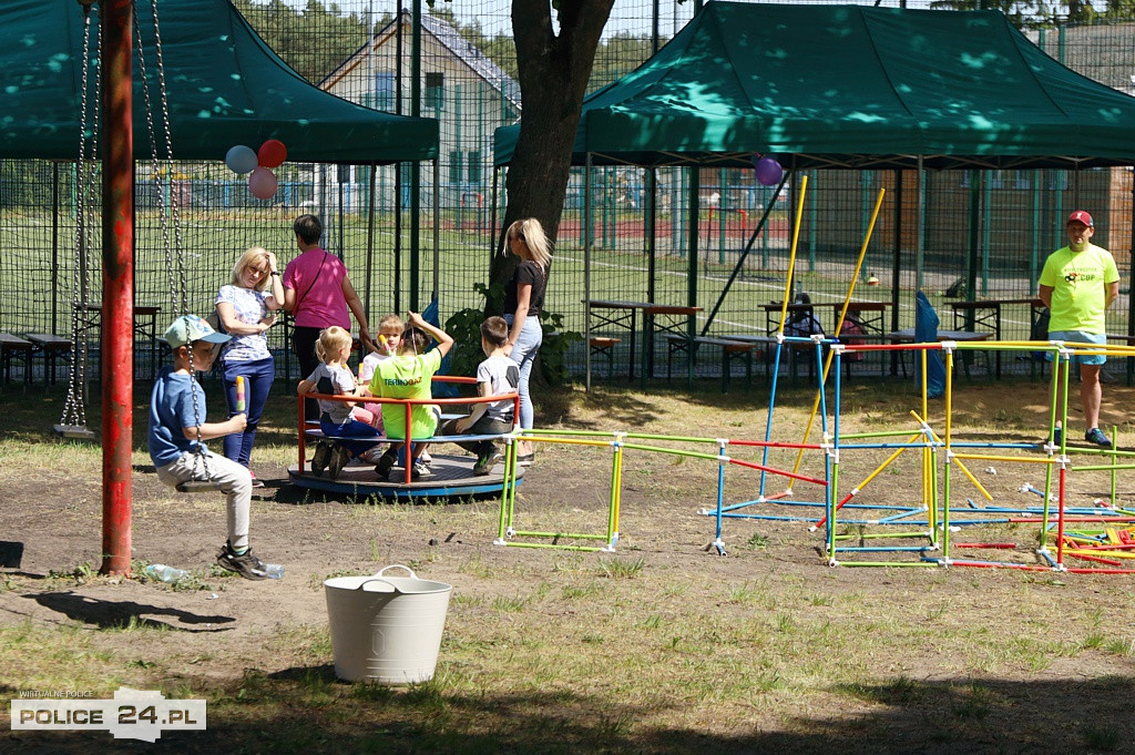 Niekłończyca. Turniej Piłki Nożnej i festyn z okazji Dnia Dziecka