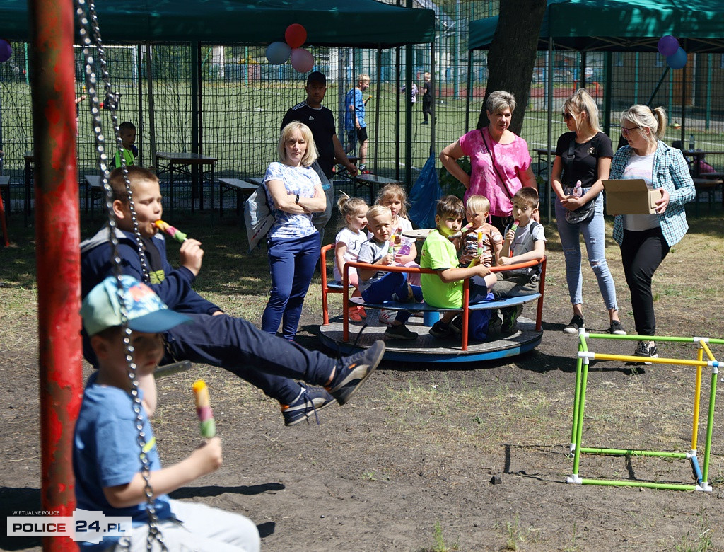 Niekłończyca. Turniej Piłki Nożnej i festyn z okazji Dnia Dziecka