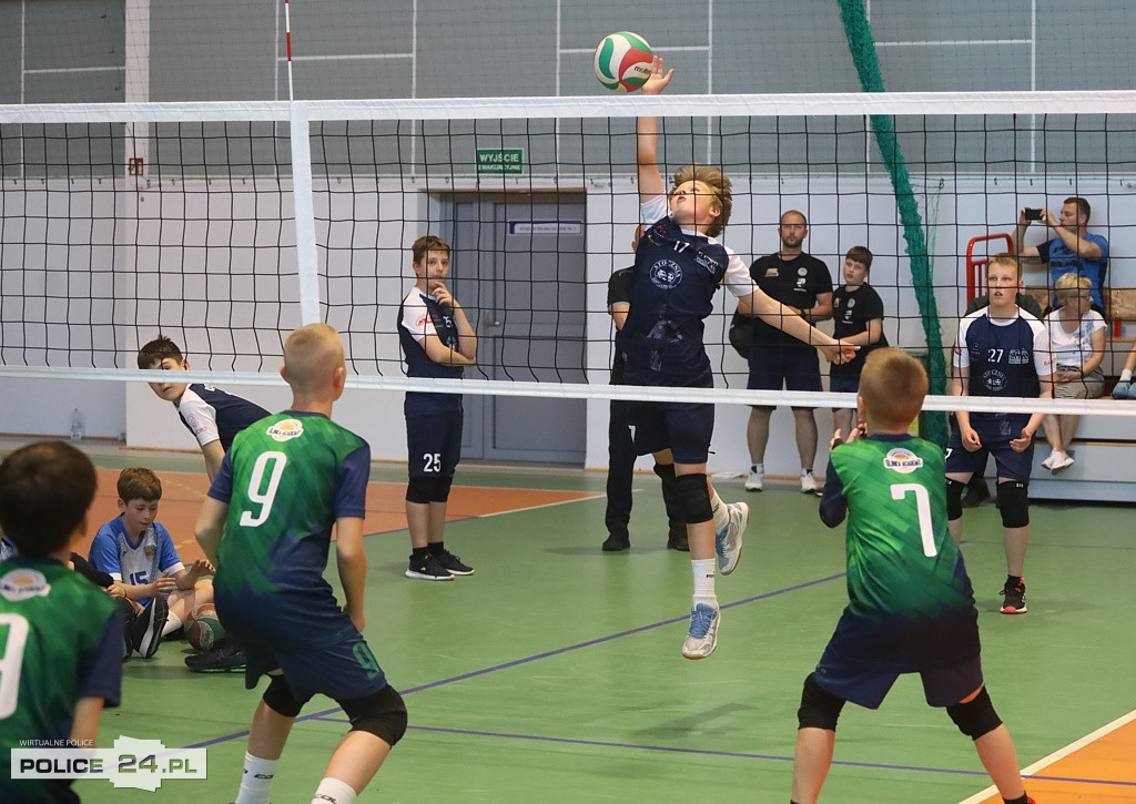 Wojewódzki Finał Minisiatkówki w Policach