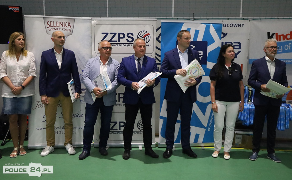 Wojewódzki Finał Minisiatkówki w Policach