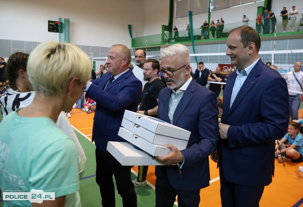 Wojewódzki Finał Minisiatkówki w Policach