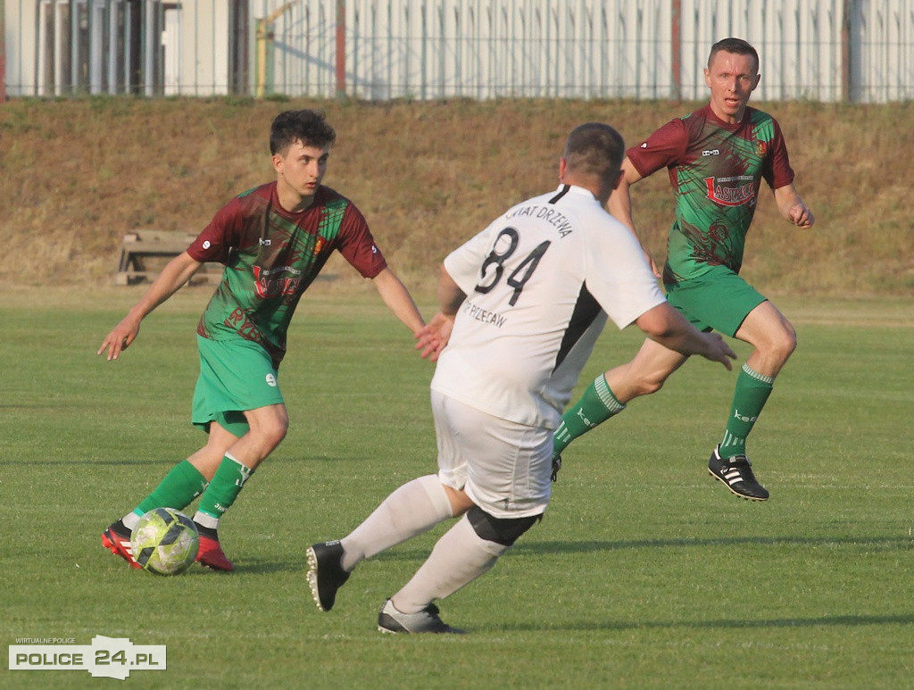 Rybak Trzebież wygrywa z KP II Przecław 6:1 i awansuje do A Klasy