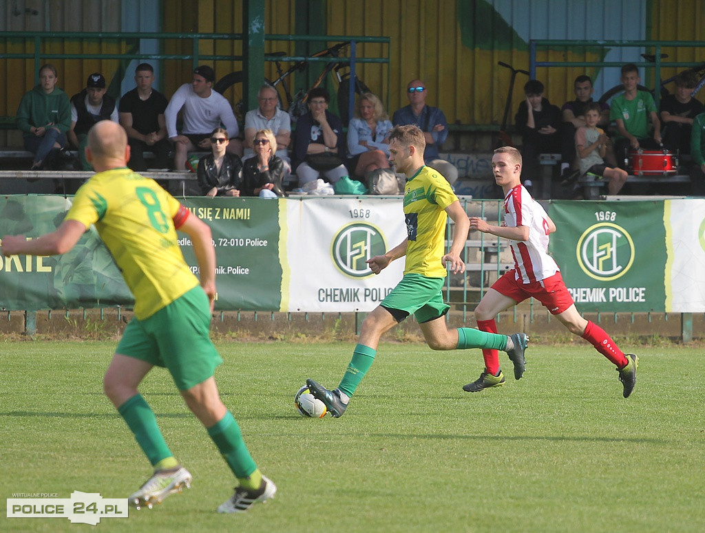 Chemik Police pokonał Rasela Dygowo 2:1