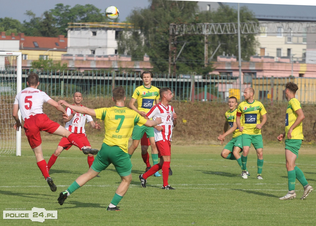 Chemik Police pokonał Rasela Dygowo 2:1