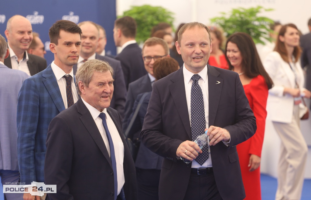 Polimery Police uruchamiają produkcję polipropylenu