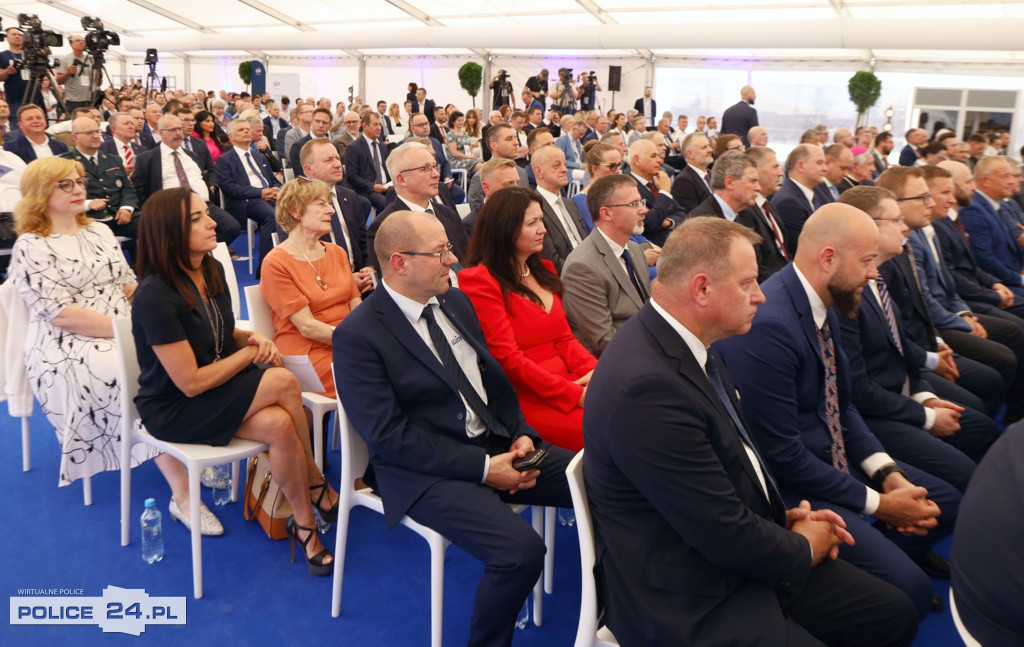 Polimery Police uruchamiają produkcję polipropylenu