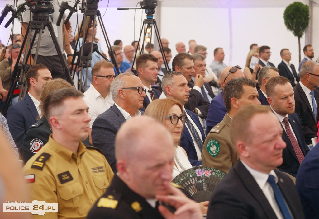 Polimery Police uruchamiają produkcję polipropylenu