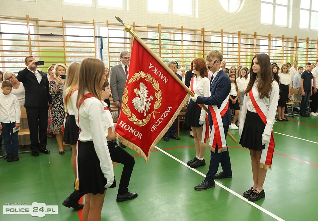 Zakończenie roku w Szkole Podstawowej w Tanowie