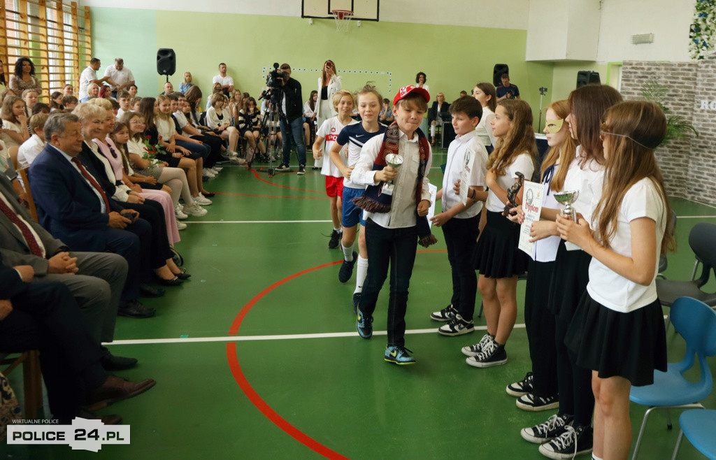 Zakończenie roku w Szkole Podstawowej w Tanowie