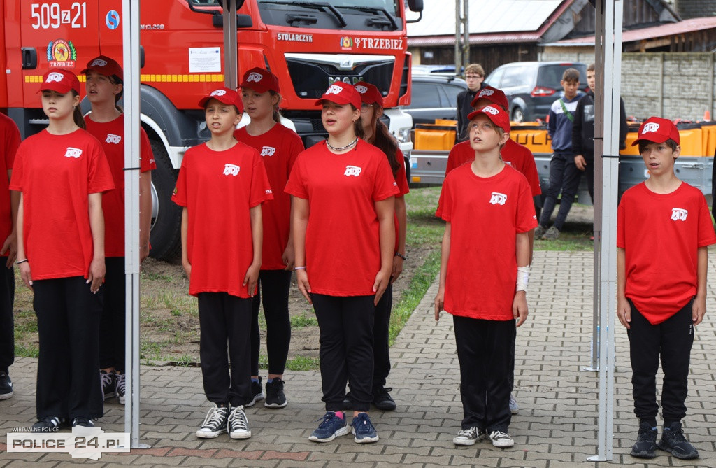 Ślubowanie Młodzieżowej Drużyny Pożarniczej w OSP Trzebież
