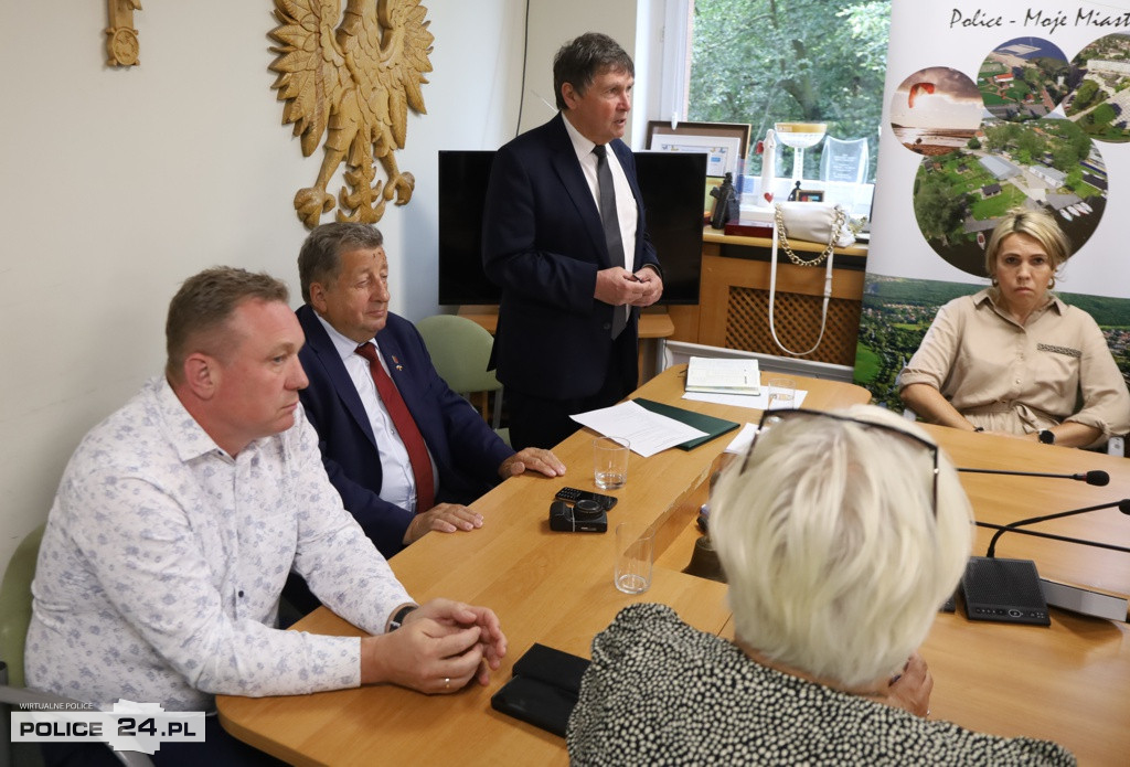 Pierwszy dzwonek w nowym roku szkolnym w gminie Police