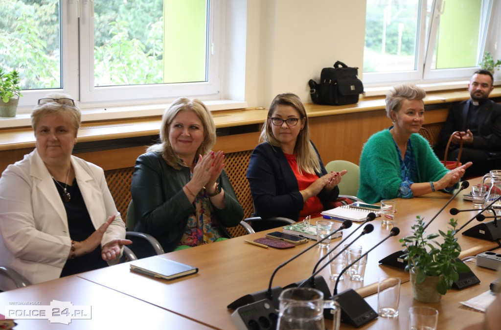 Pierwszy dzwonek w nowym roku szkolnym w gminie Police