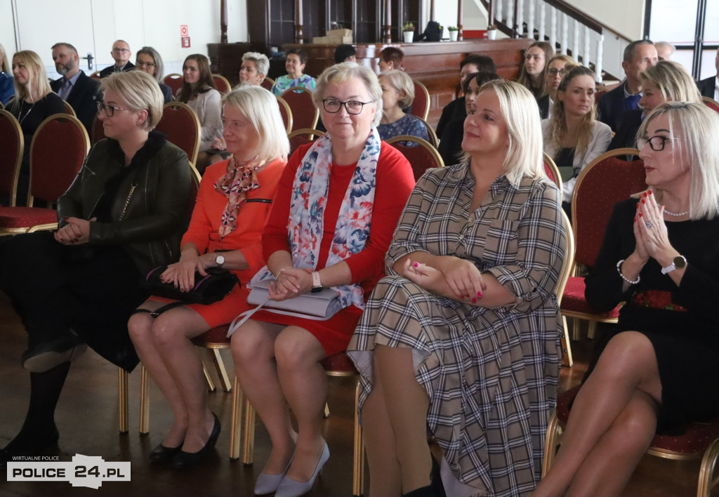 Powiatowe obchody Dnia Edukacji Narodowej