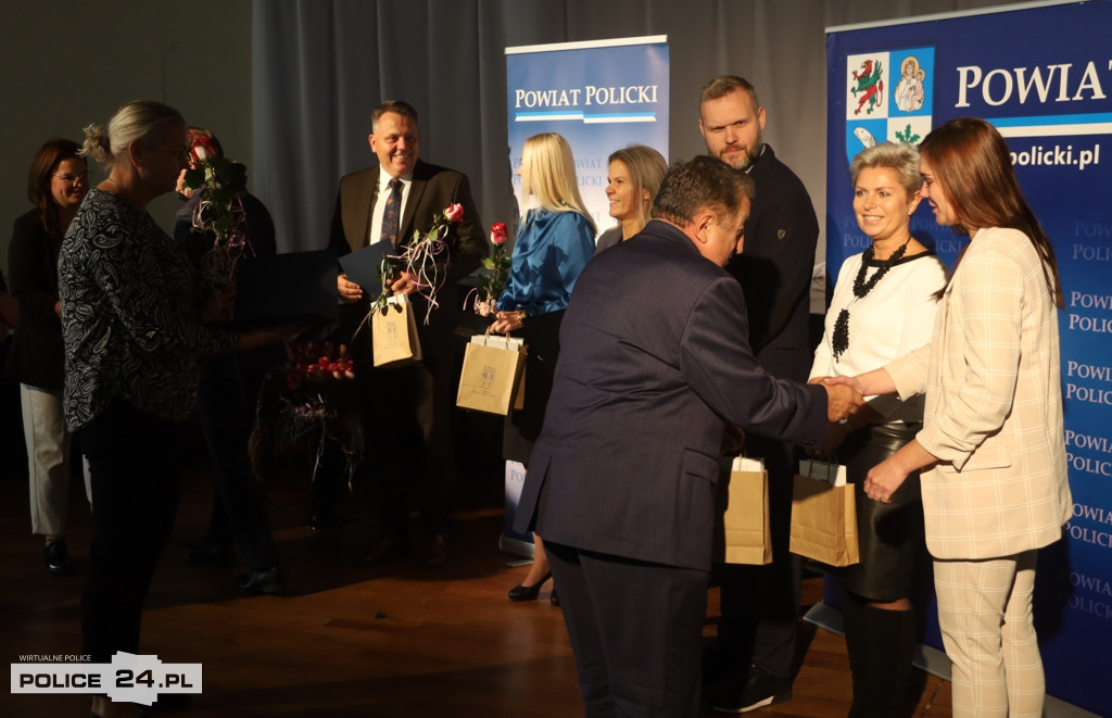 Powiatowe obchody Dnia Edukacji Narodowej