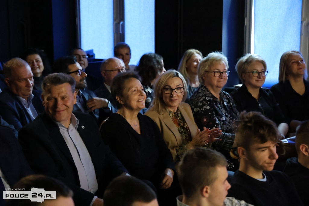 Oficjalne otwarcie zmodernizowanej hali MOW w Trzebieży